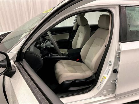 Used 2024 Honda Civic LX image 10