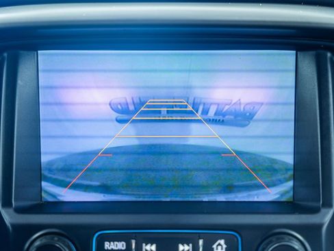 Used 2015 Chevrolet Colorado Z71 image 38