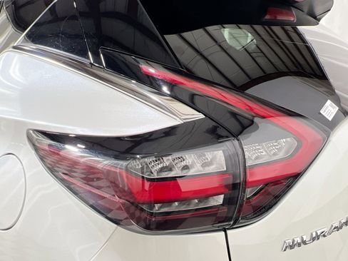 Used 2024 Nissan Murano SV image 16