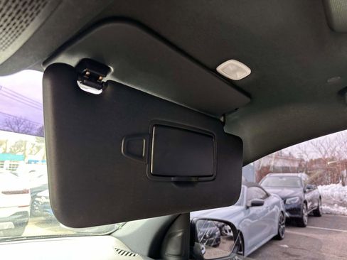 Used 2022 Mercedes-Benz GLE 350 4MATIC w/ AMG Line Exterior image 30