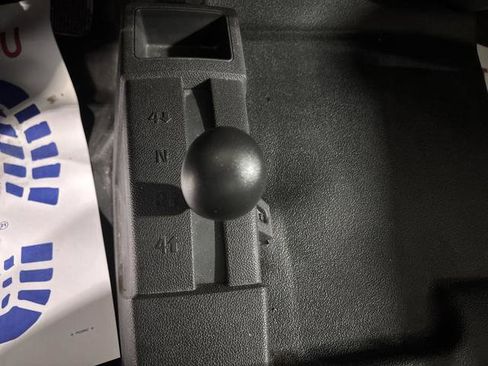 Used 2010 Chevrolet Silverado 2500 W/T image 20