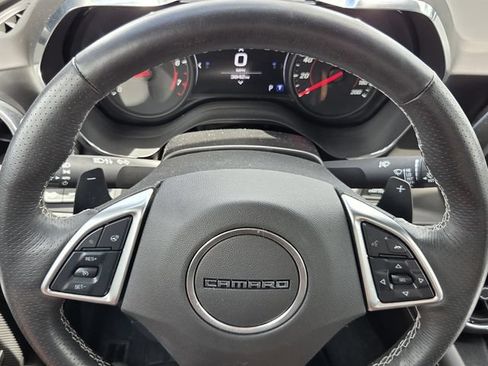 Certified 2020 Chevrolet Camaro SS RWD image 19