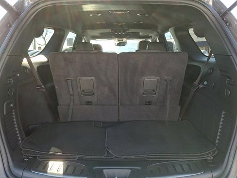 Used 2024 Dodge Durango GT image 17