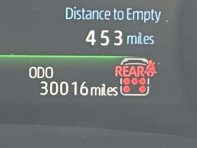 Certified 2025 Toyota Sienna XLE FWD image 29
