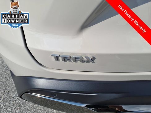 Used 2026 Chevrolet Trax ACTIV w/ Sunroof Package FWD image 9