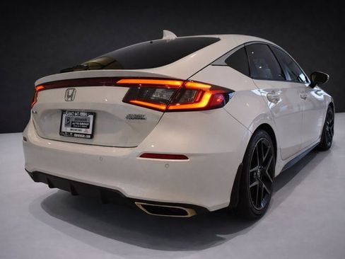 Used 2024 Honda Civic Sport Touring image 8