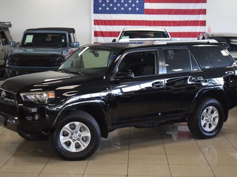Used 2014 Toyota 4Runner SR5 image 13
