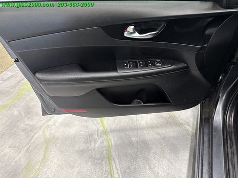 Used 2021 Kia Forte GT-Line w/ GT-Line Premium Package image 25