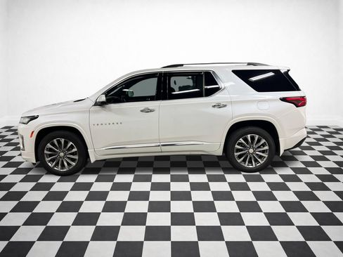 Certified 2022 Chevrolet Traverse Premier w/ LPO, Floor Liner Package AWD/4WD image 6