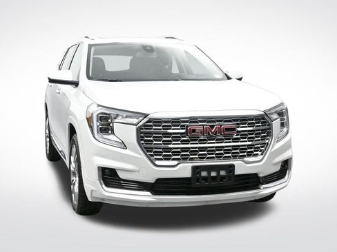 Used 2022 GMC Terrain Denali image 8