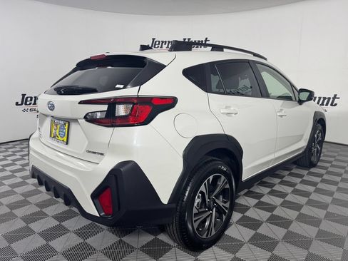 Used 2025 Subaru Crosstrek 2.5i Premium AWD/4WD image 6