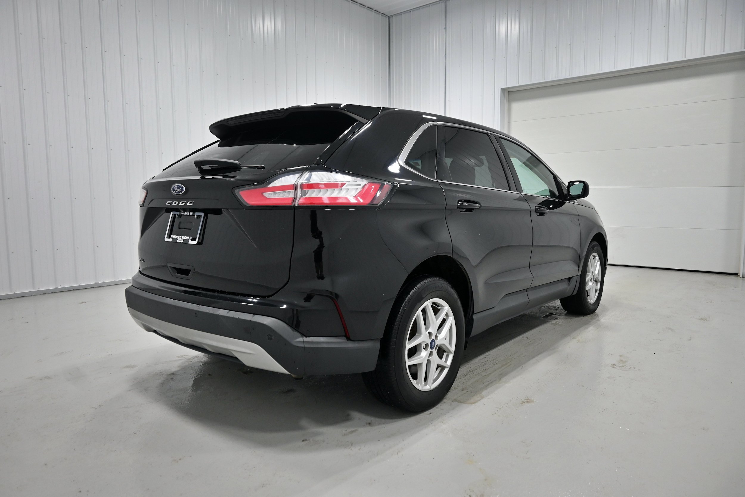 Used 2022 Ford Edge SEL AWD/4WD image 29