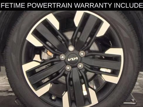 Used 2025 Kia Telluride SX FWD image 17