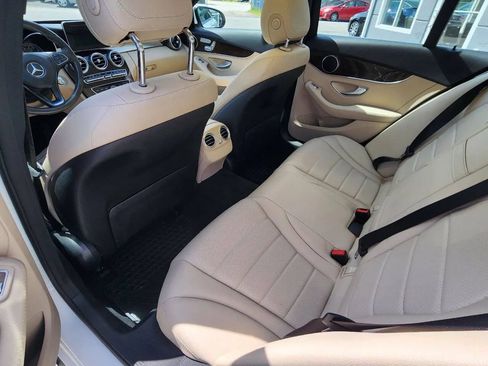 Used 2017 Mercedes-Benz C 300 4MATIC Sedan image 11