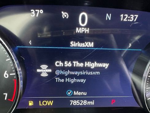 Used 2023 Buick Envision Essence image 6