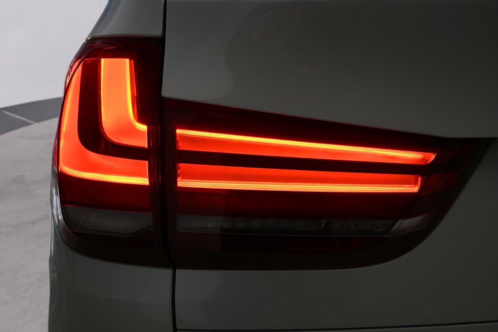Used 2015 BMW X5 xDrive50i AWD/4WD image 34