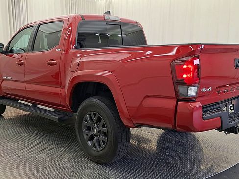 Certified 2023 Toyota Tacoma SR5 w/ Technology Package AWD/4WD image 13