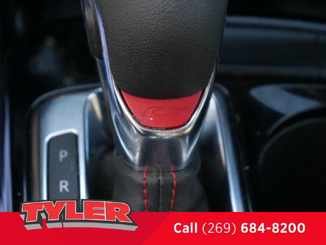 Used 2024 Chevrolet Trax RS w/ Sunroof Package FWD image 35