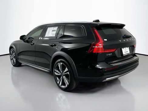 New 2026 Volvo V60 B5 Cross Country Plus w/ Protection Package Premier image 7