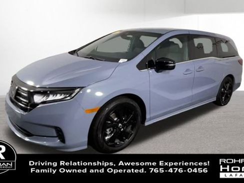 Used 2024 Honda Odyssey Sport image 4