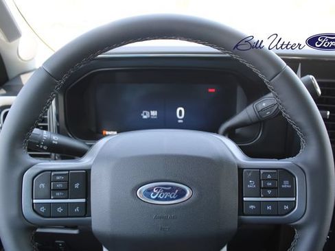 New 2026 Ford F250 Lariat w/ Black Appearance Package AWD/4WD image 17