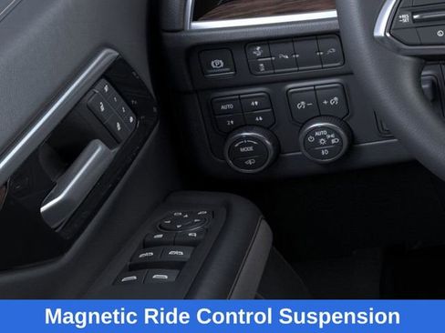 New 2026 Chevrolet Suburban Premier image 23