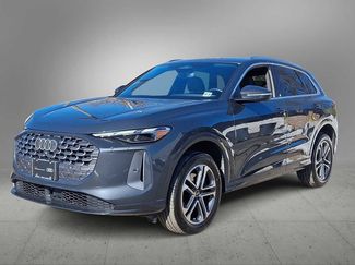 Certified 2025 Audi Q5 Premium w/ Convenience Package video 1