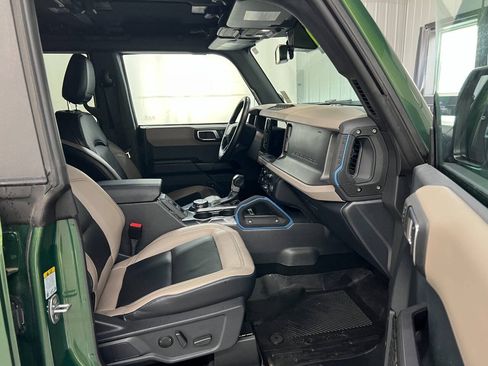 Used 2024 Ford Bronco Wildtrak AWD/4WD image 13