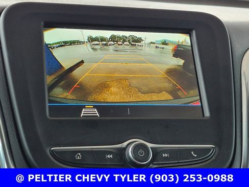 Used 2019 Chevrolet Equinox LT image 23