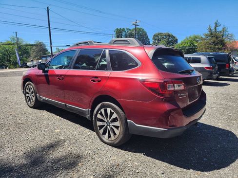 Used 2015 Subaru Outback 3.6R Limited AWD/4WD image 5