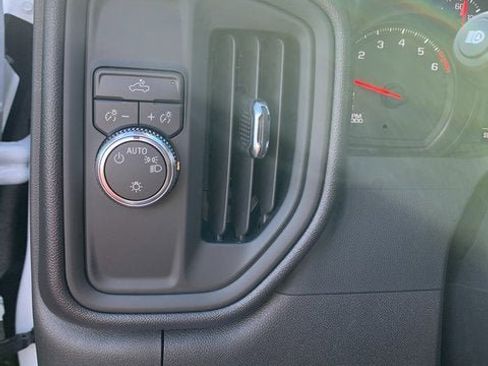 New 2026 GMC Sierra 1500 Pro image 13