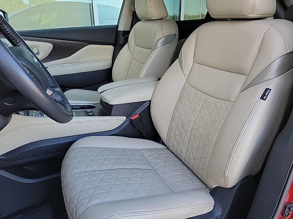 Certified 2024 Nissan Murano Platinum w/ Cargo Package AWD/4WD image 12