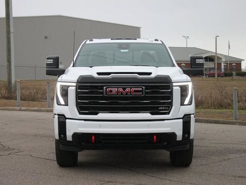 New 2026 GMC Sierra 2500 AT4 image 3