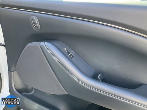 Used 2022 Ford Mustang Mach-E Select image 63