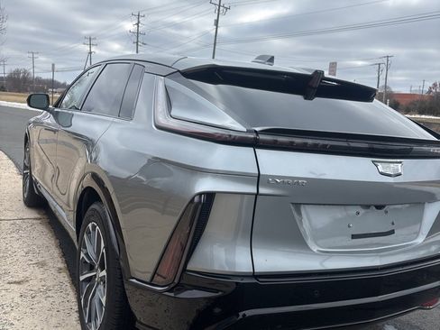 Certified 2024 Cadillac Lyriq Sport image 5