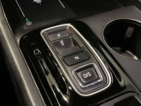 Used 2023 Honda Pilot EX-L image 32