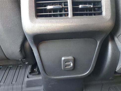 Used 2023 GMC Terrain SLE w/ Elevation Edition image 14