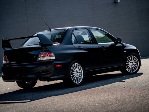 Used 2003 Mitsubishi Lancer Evolution AWD/4WD image 18