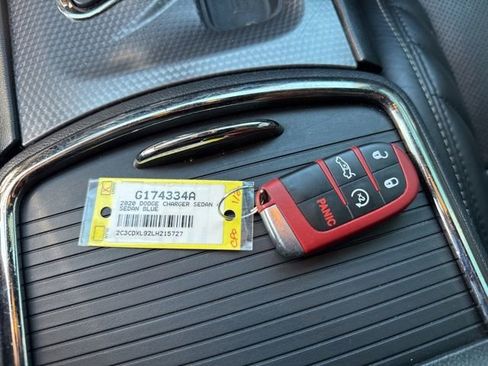 Used 2020 Dodge Charger SRT Hellcat w/ Harman/Kardon Audio Group RWD image 26