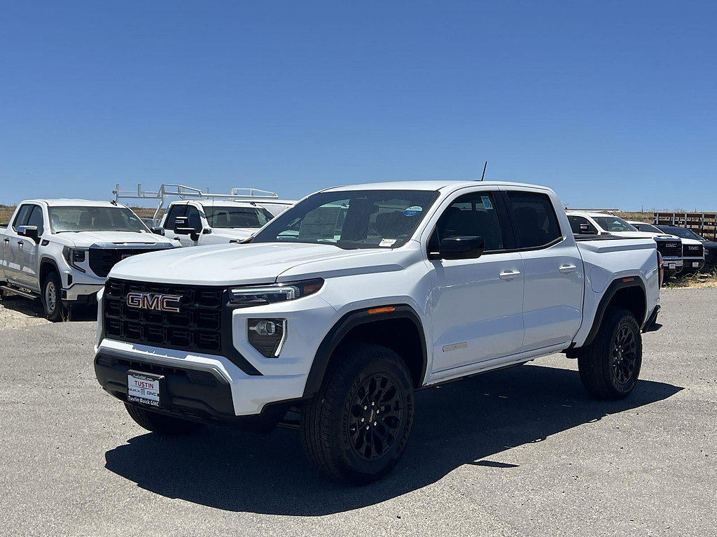 New 2026 GMC Canyon Elevation RWD image 7
