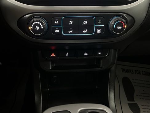 Used 2018 Chevrolet Colorado LT w/ LT Convenience Package image 45