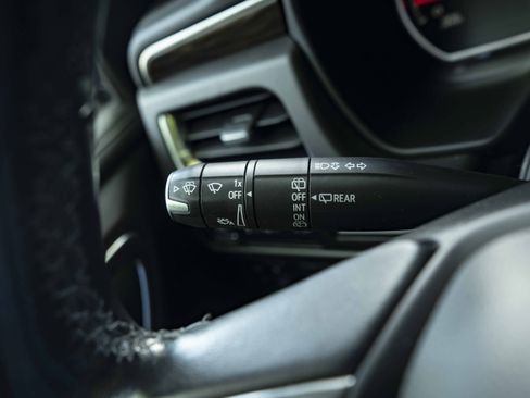 Used 2021 Chevrolet Tahoe LT AWD/4WD image 24