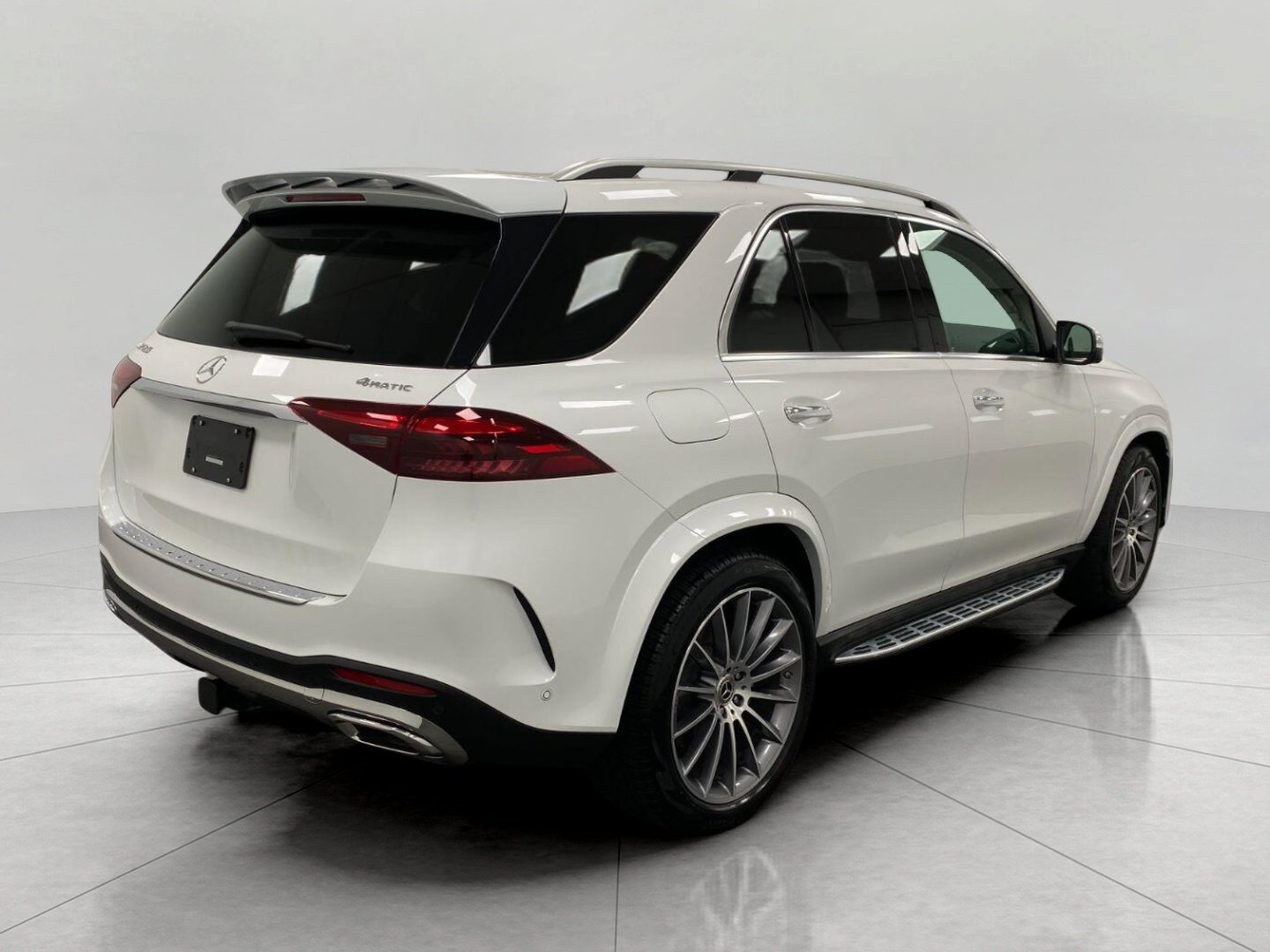 Certified 2026 Mercedes-Benz GLE 450 4MATIC image 3