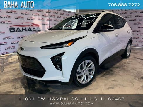 Used 2023 Chevrolet Bolt EUV LT image 1