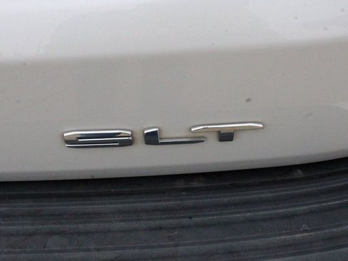 Used 2022 GMC Yukon SLT w/ SLT Premium Package AWD/4WD image 73