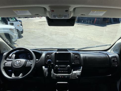 Used 2026 RAM ProMaster 2500 w/ Convenience Group FWD image 12