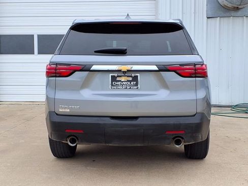Used 2023 Chevrolet Traverse LS w/ Safety Package FWD image 4