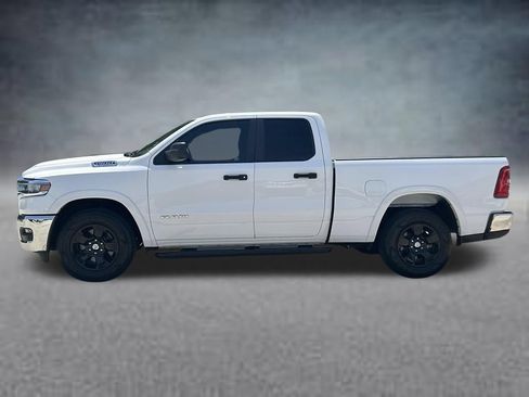 Used 2025 RAM 1500 Big Horn RWD image 2