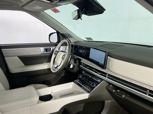 Used 2024 Hyundai Santa Fe Calligraphy image 33