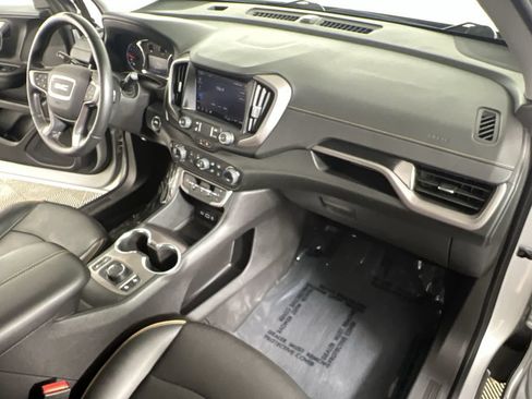 Used 2022 GMC Terrain AT4 AWD/4WD image 28